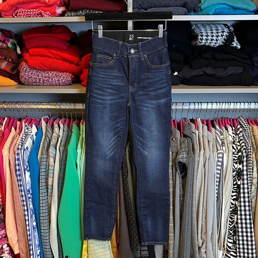 New York & Co blue 5 pocket curvy sculpting high rise skinny jeans size 0